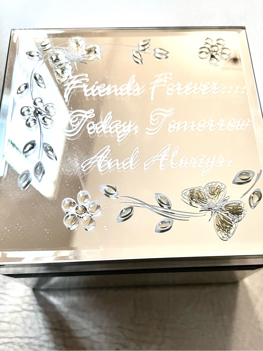 Things Remembered Silver Mirrored Jewelry Box with Floral Accents